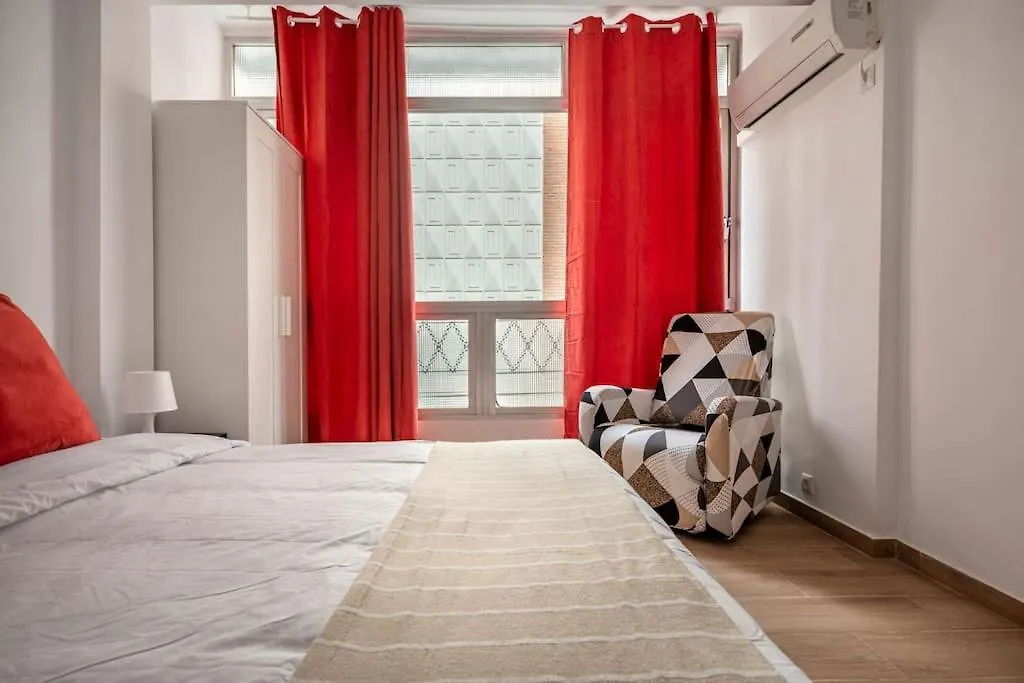 Apartament Amplio Apartamento En Malaga